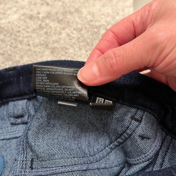 Uniqlo jeggings - Picture 4 of 4